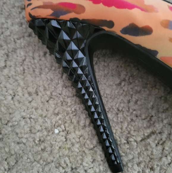 9& CO JJDRAMA Heels Size 7 - Picture 5 of 7